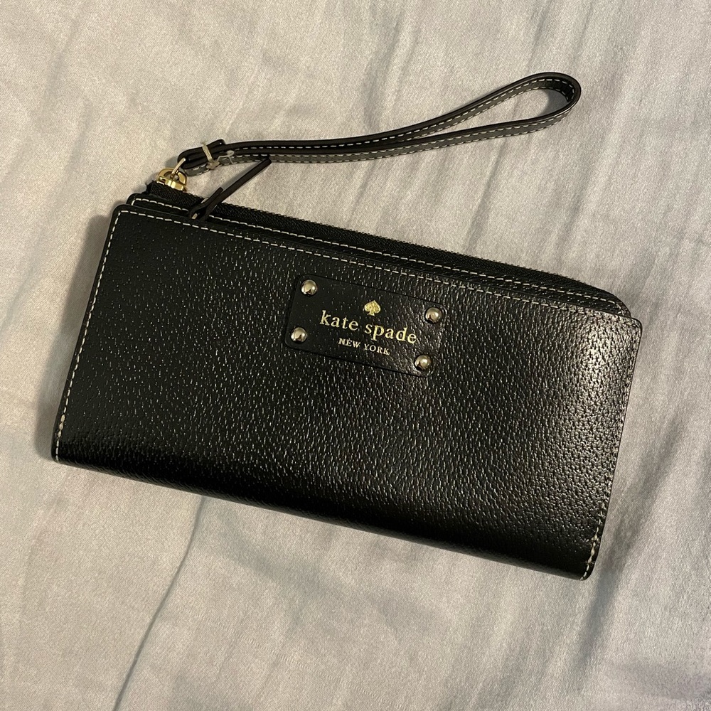 Kate Spade phone wallet wristlet